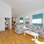Lägenhet Topesa 1 Zadar