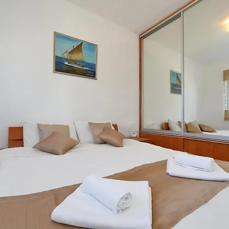 Apartman Topesa 1 Zára