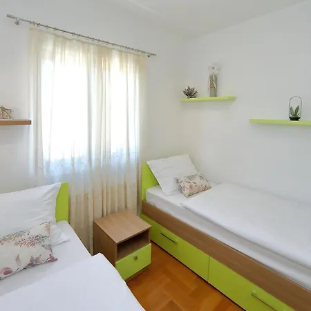 Apartman Topesa 1 Zára