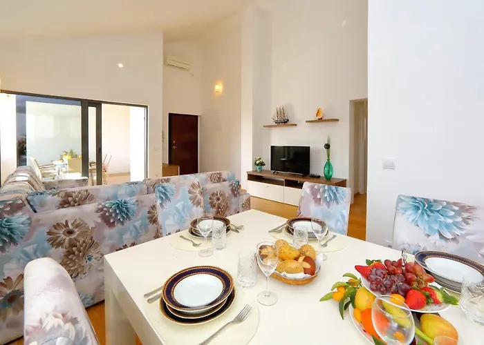 Topesa 1 Apartamento *